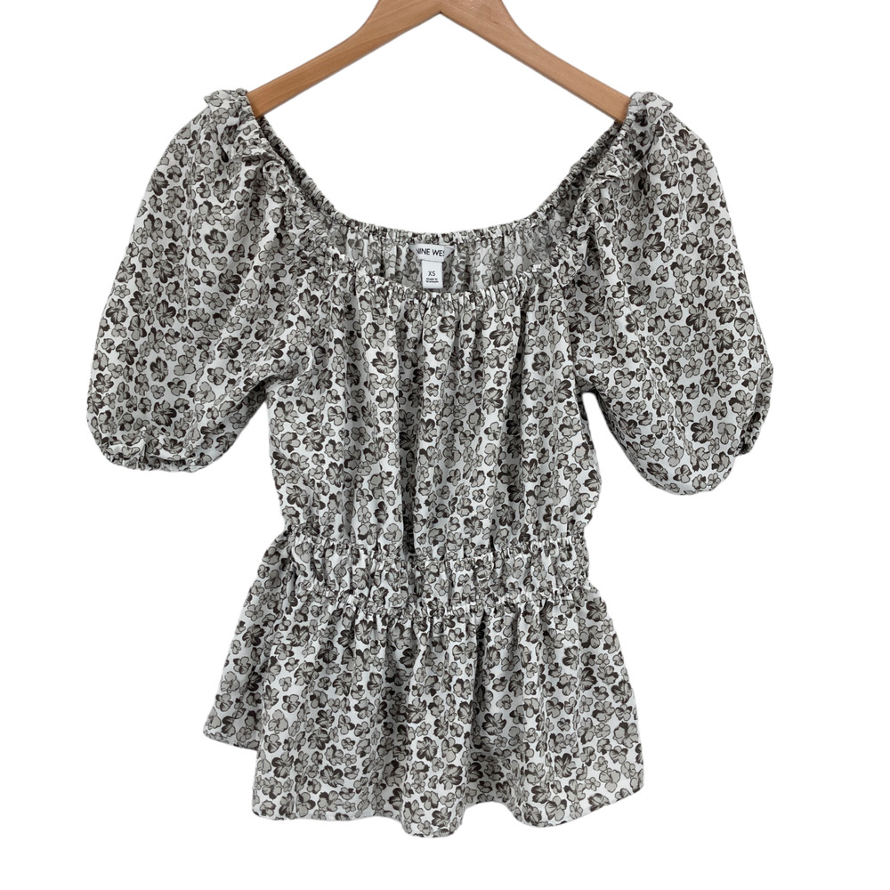 Nine West Peplum Top Womens XS White Floral Short Sleeve Boat Neck Pullover